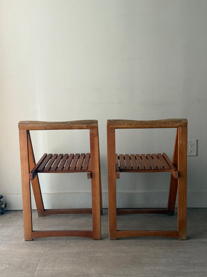 Pair of folding chairs