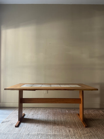 Oak dining table w tile inlay
