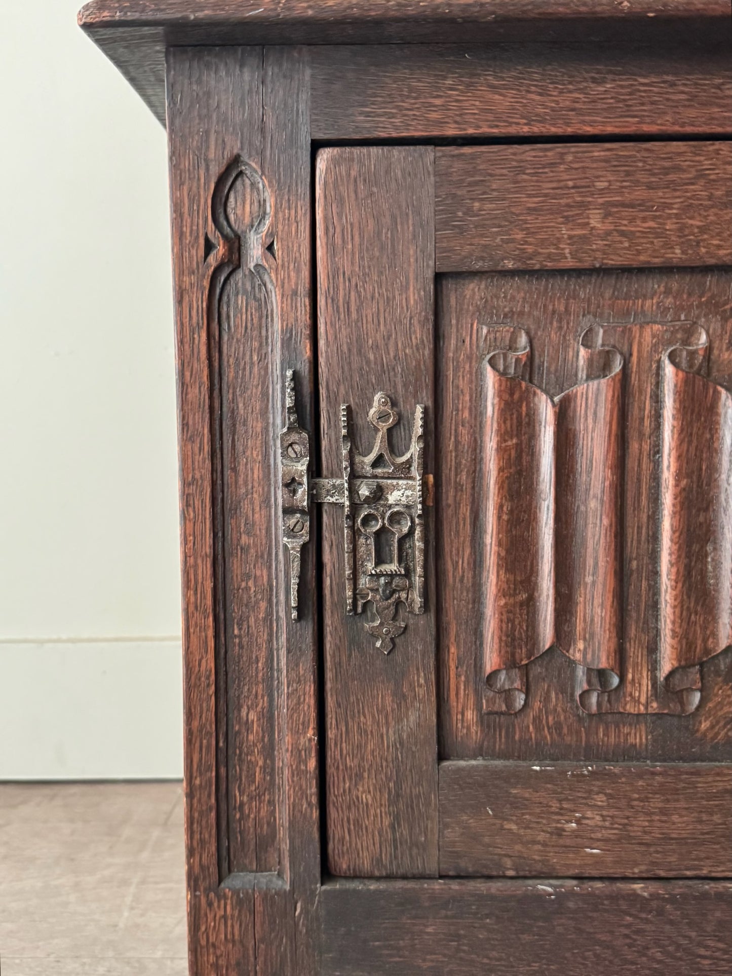 Oak book case cabinet