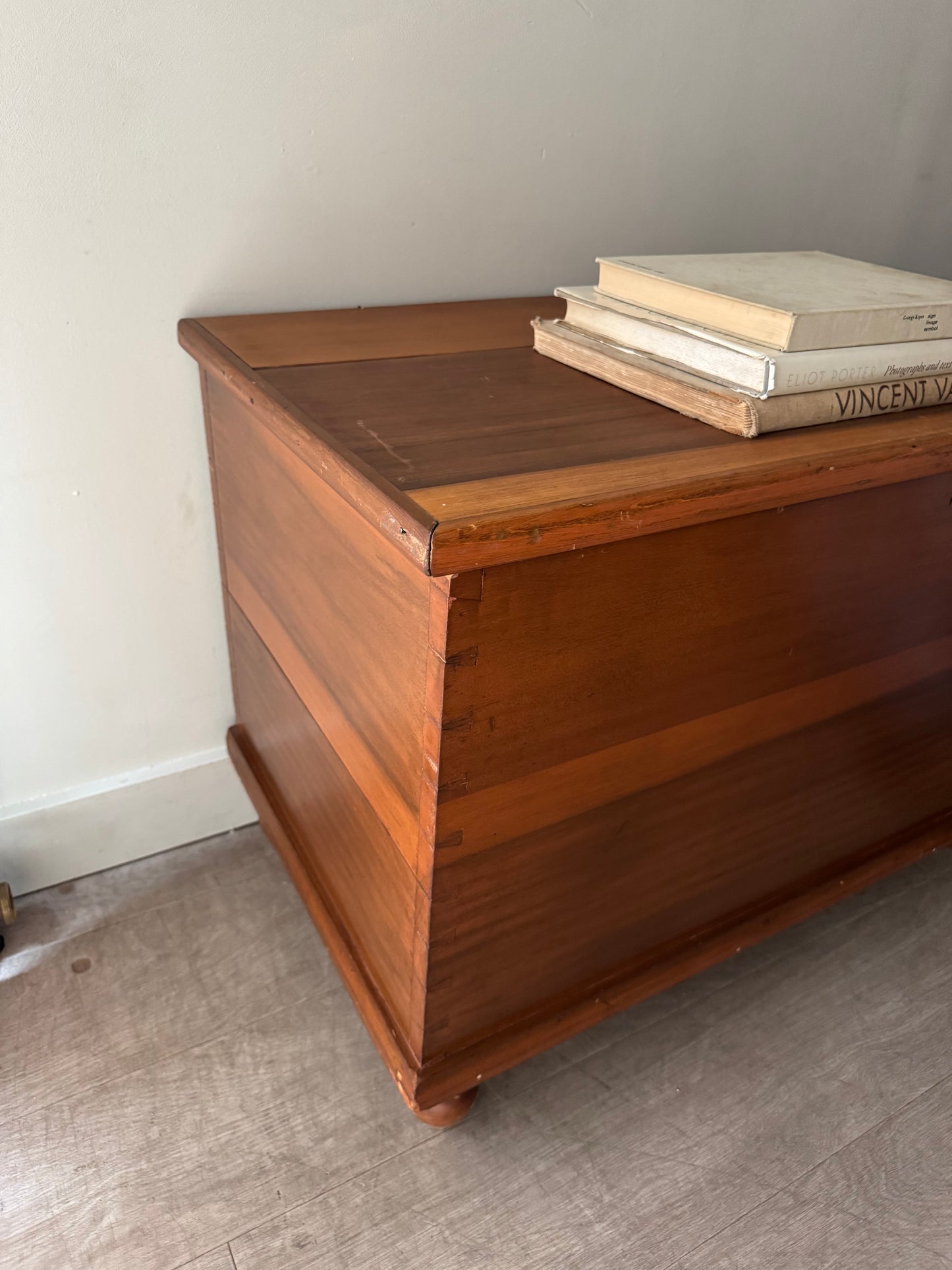 Pine Chest with Dovetailing