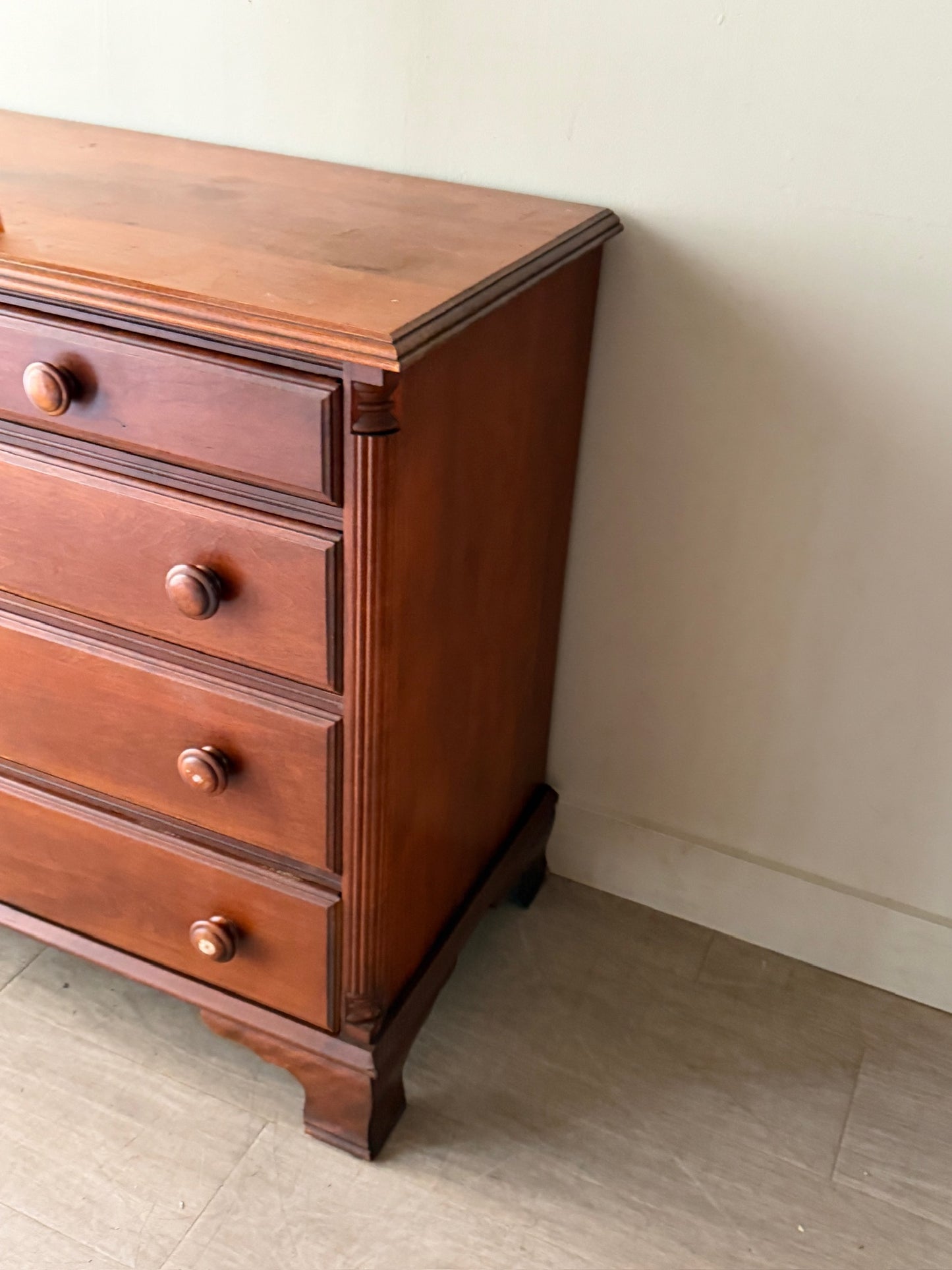 Maple dresser