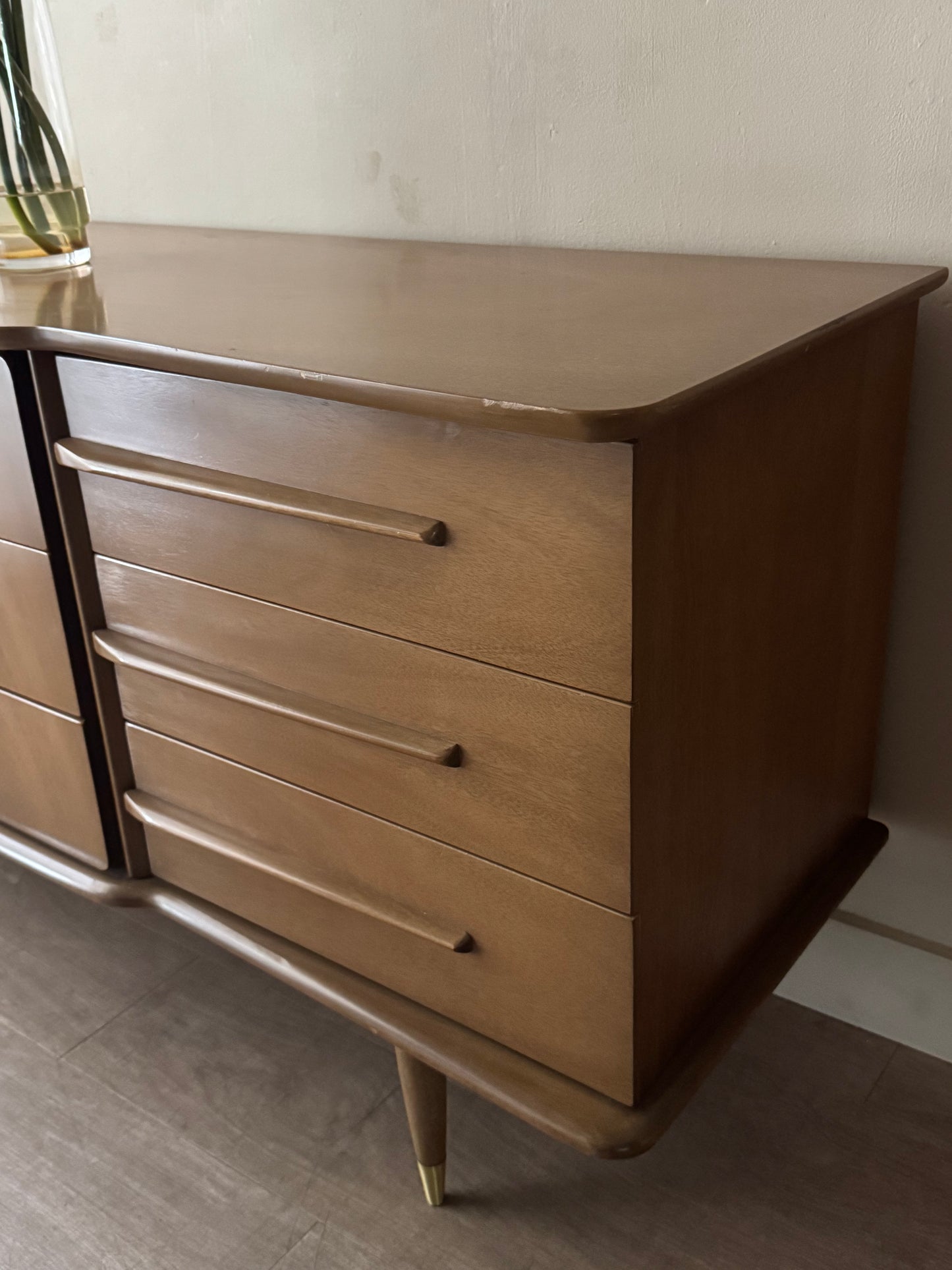 United walnut 9 drawer dresser