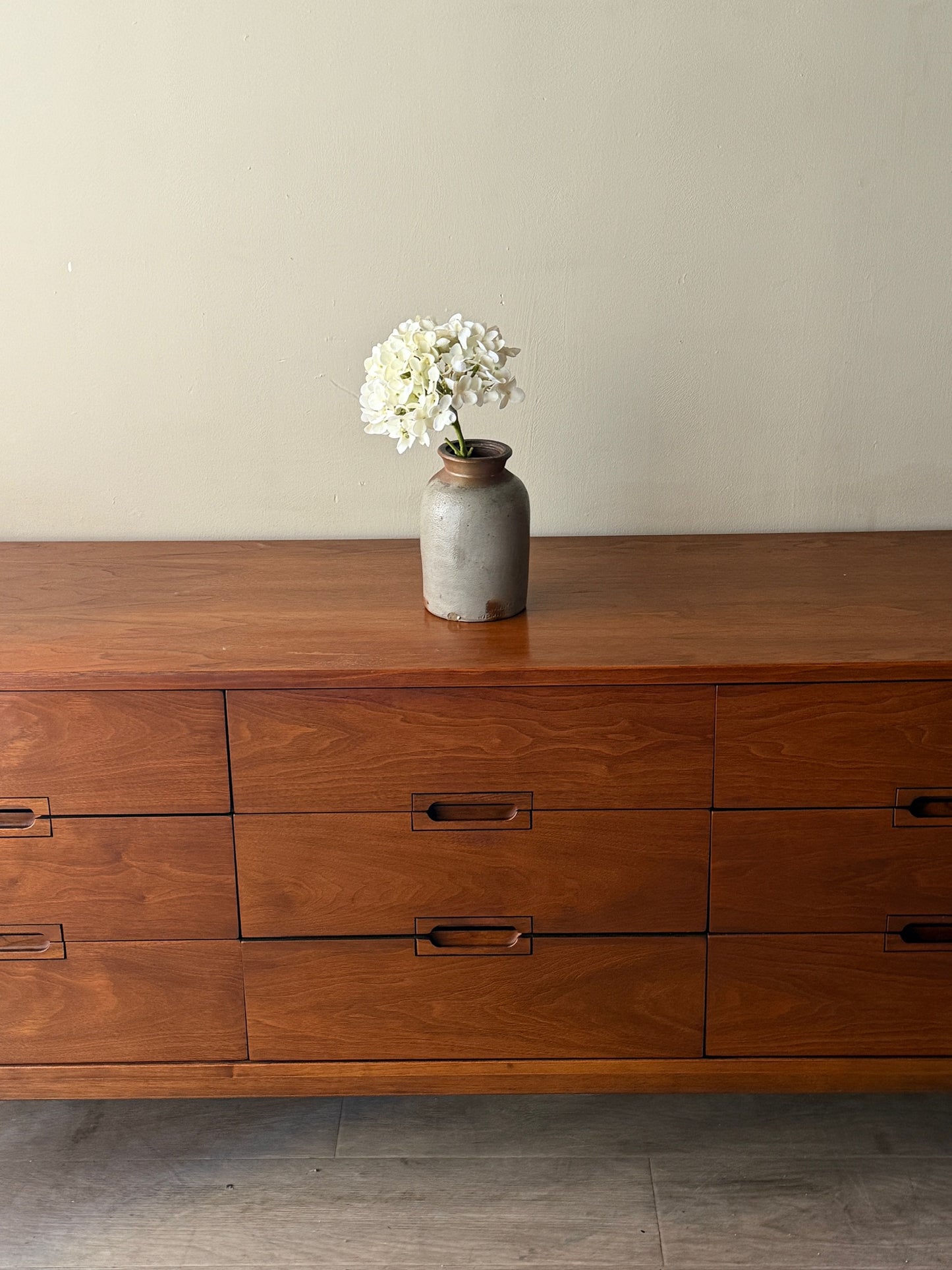 United walnut 9 drawer dresser