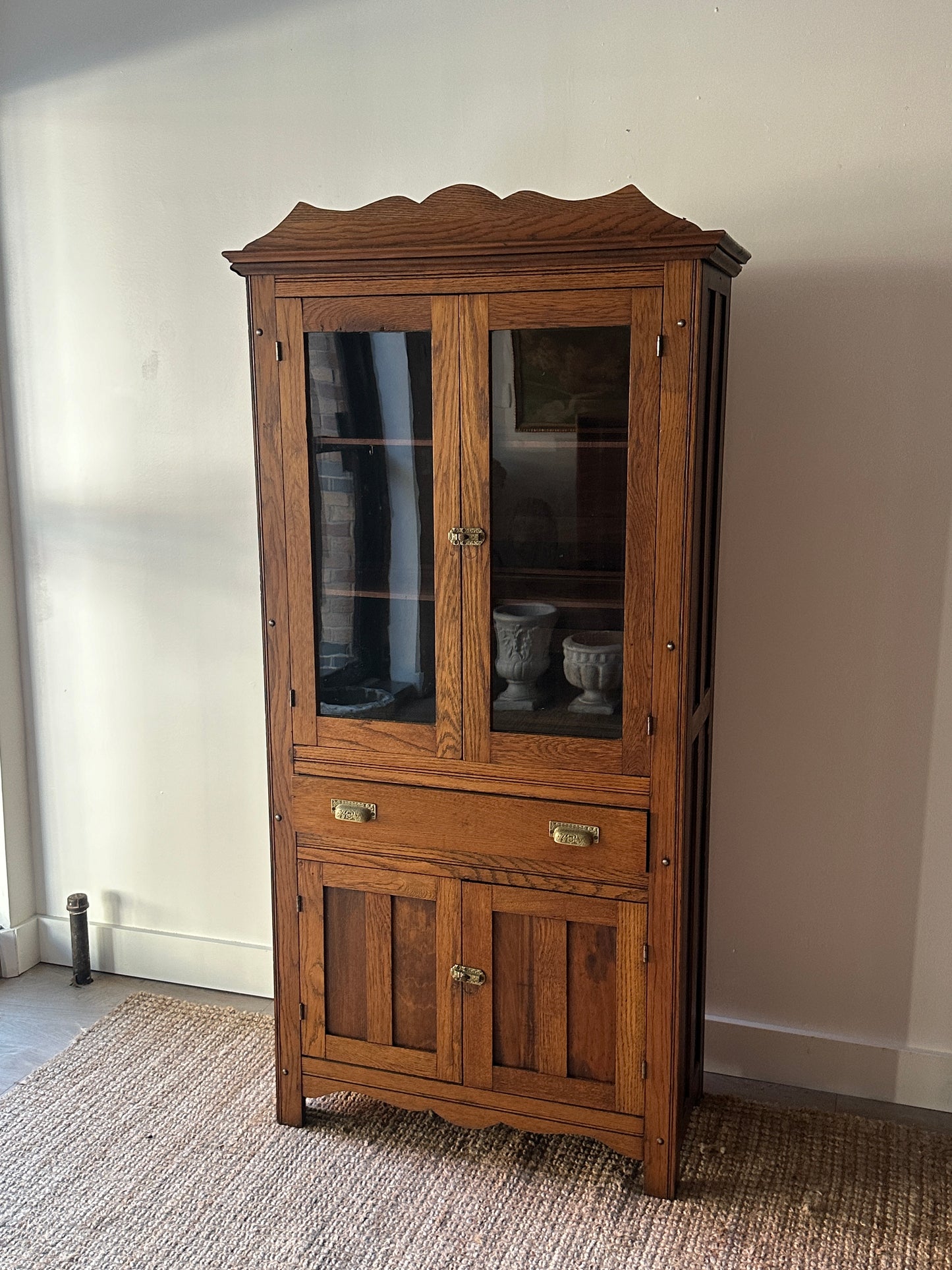 Oak hutch