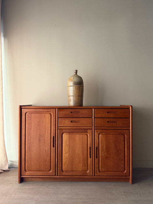 Dyrlund teak sideboard