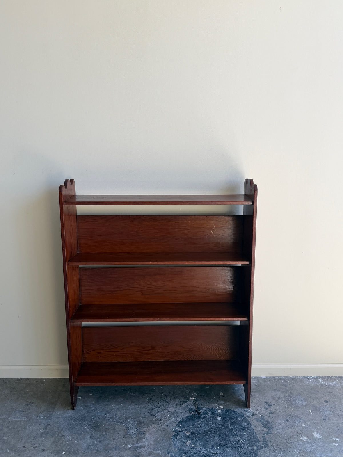 Eastern Shore yellow pine bookshelf