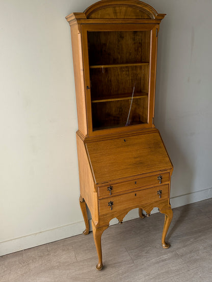 Oak secretary hutch
