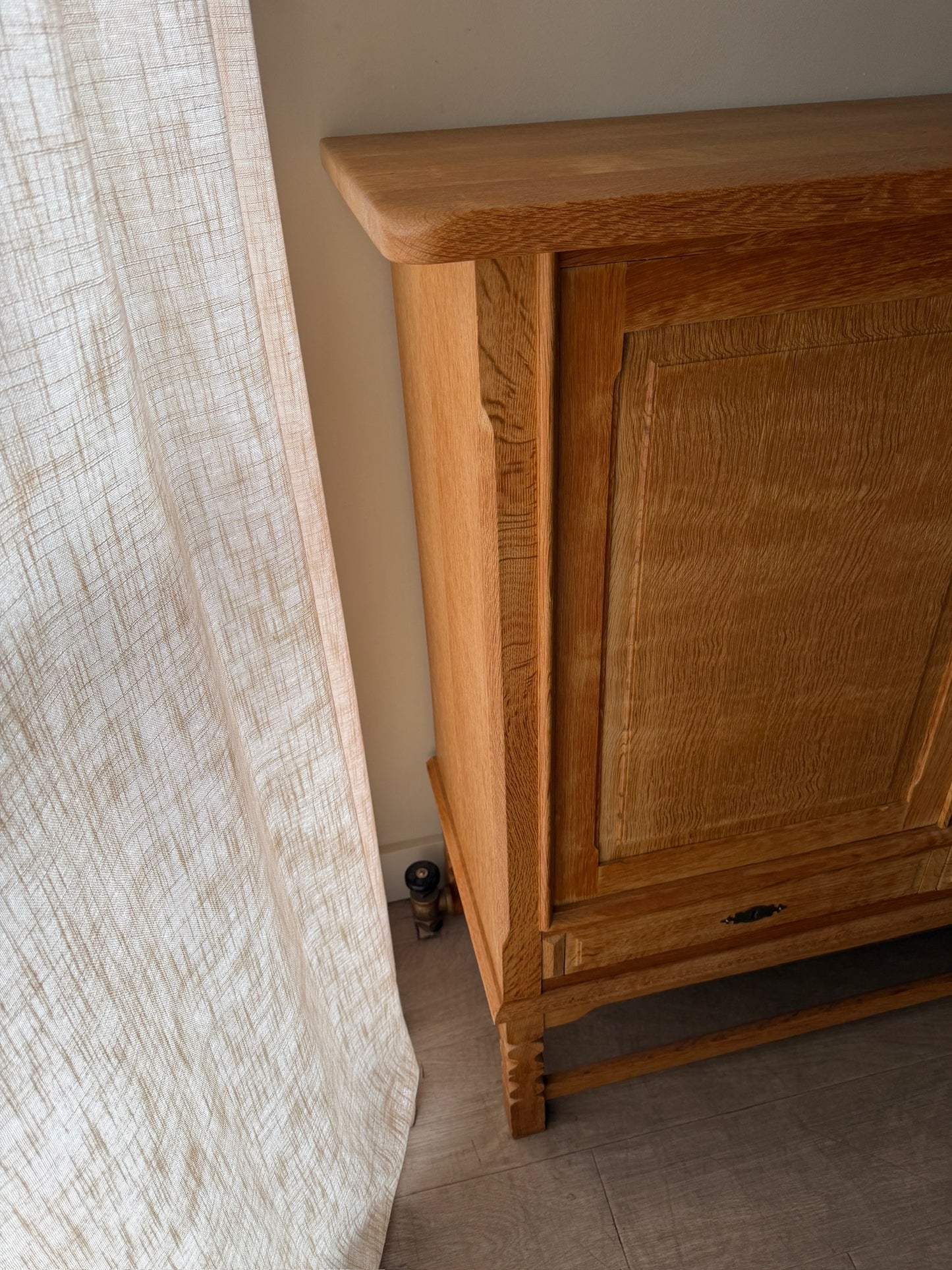 Stilmobler Danish oak sideboard