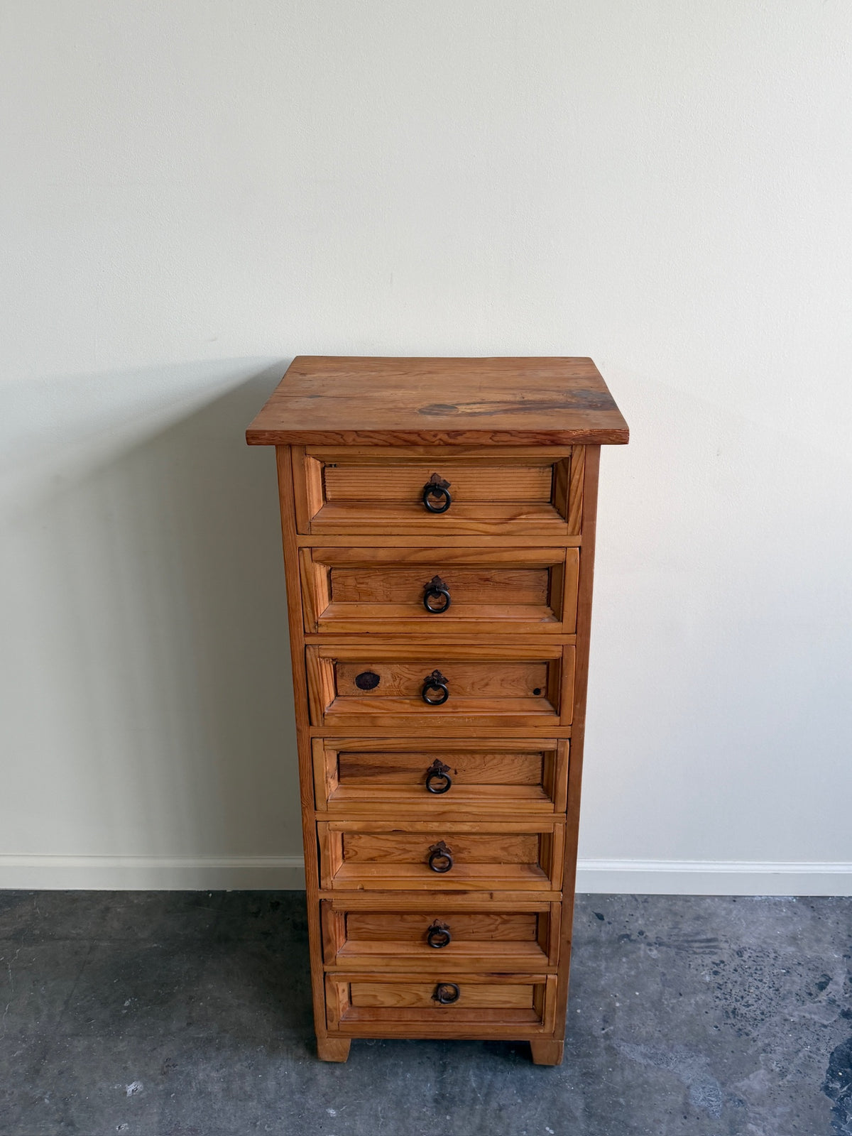 Pine lingerie chest