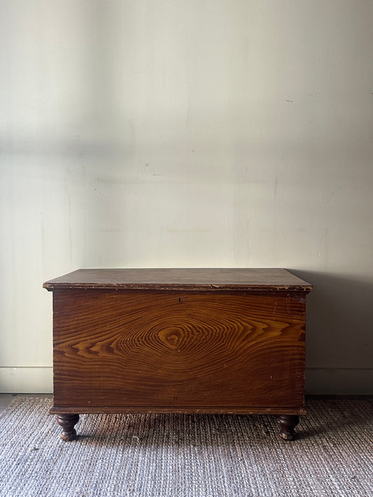 Grain painted chest