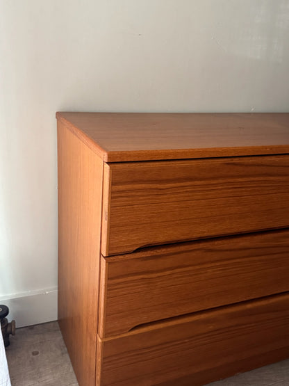 Danish teak 6 drawer dresser