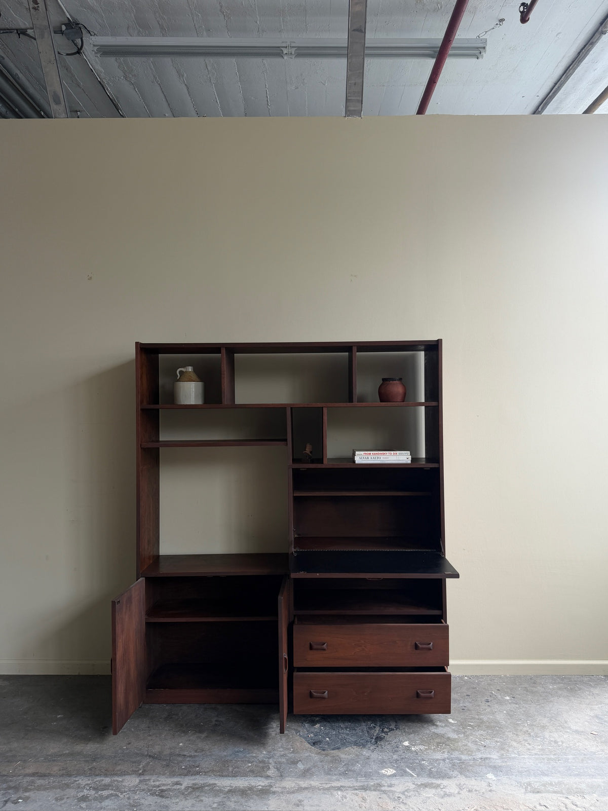 Walnut floor unit