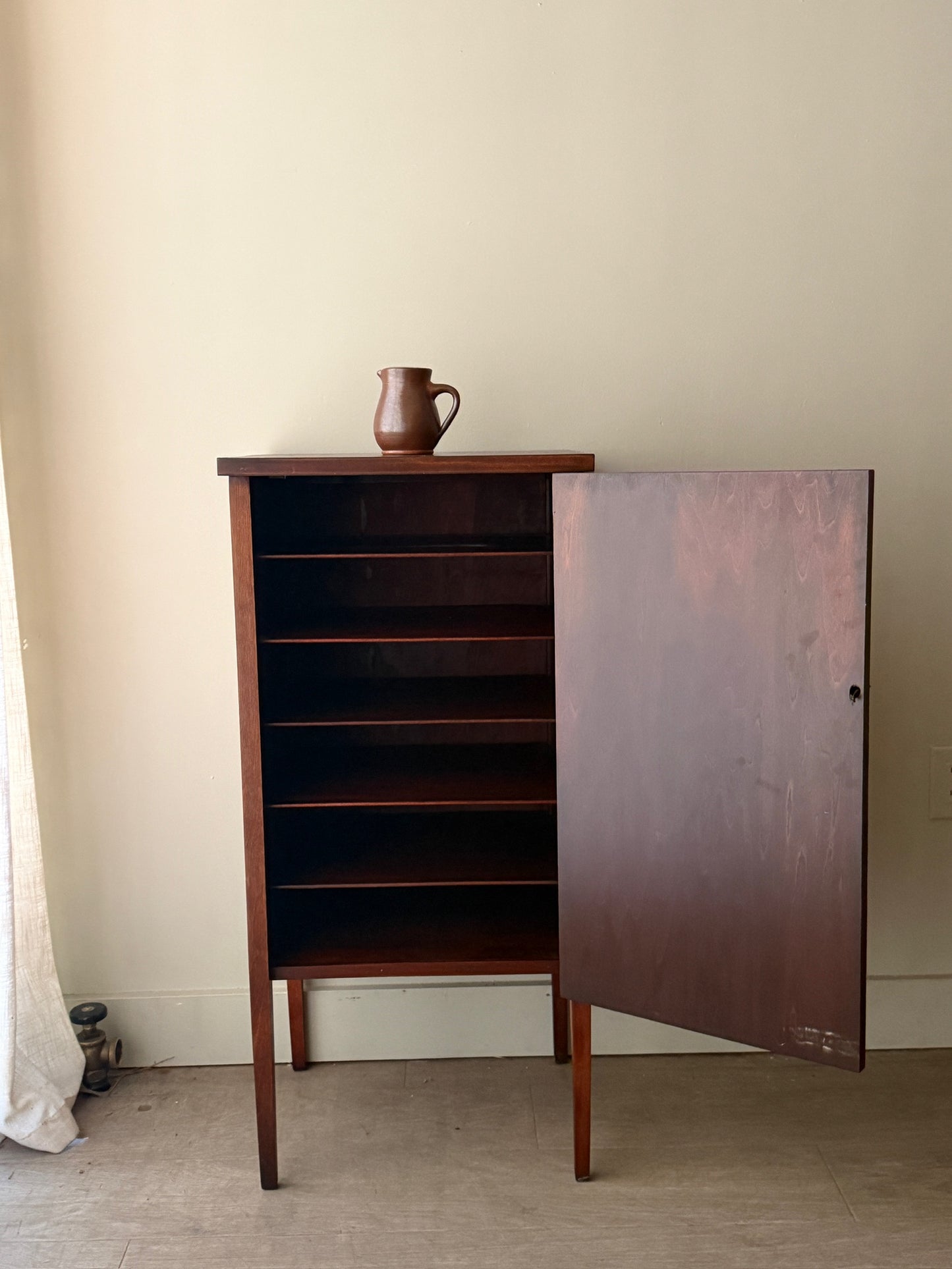 Mahogany cabinet