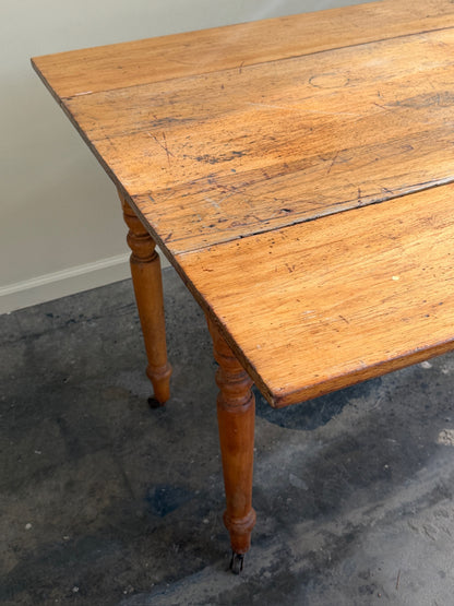 Sheraton pine drop leaf table