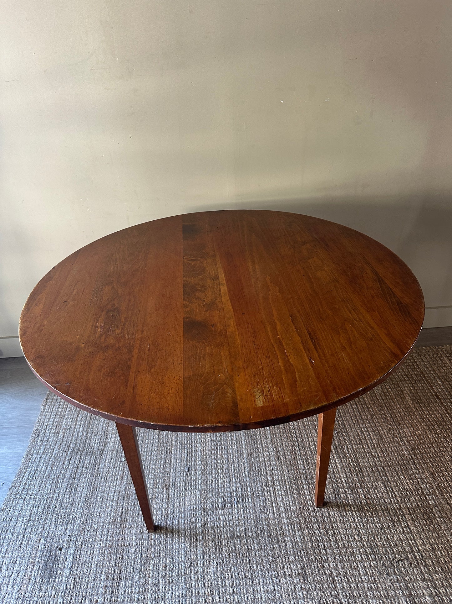 Pine dining table