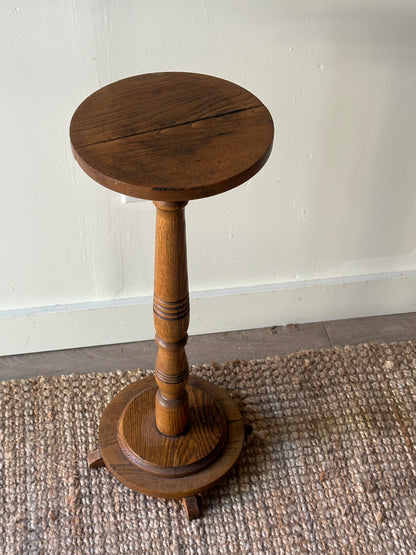 Oak pedestal