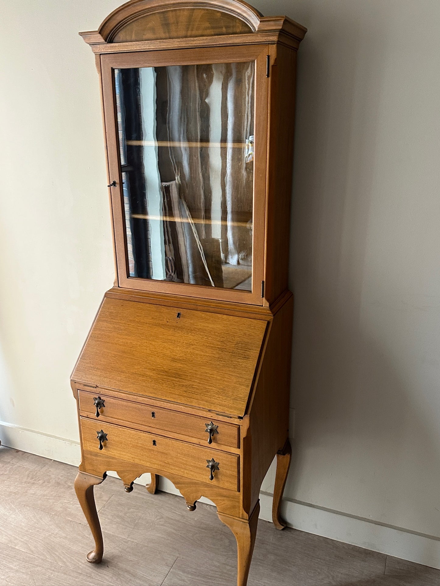 Oak secretary hutch