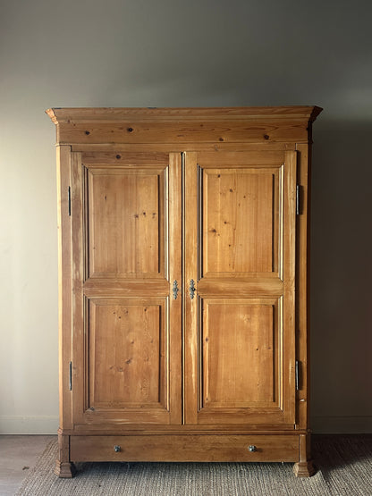 Pine cupboard