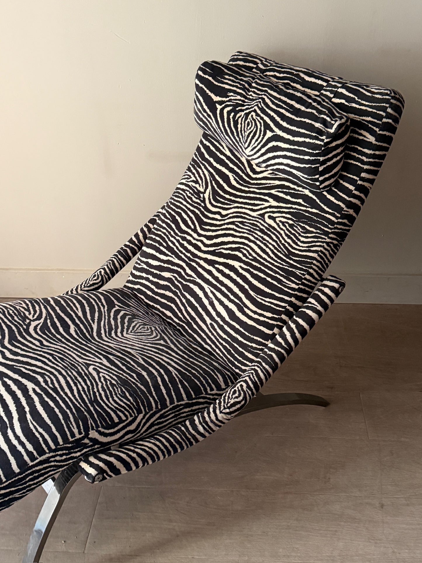 Design Institute of America zebra chaise lounge