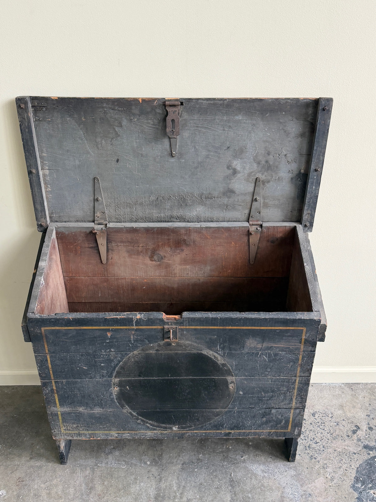 Painted pine feed bin