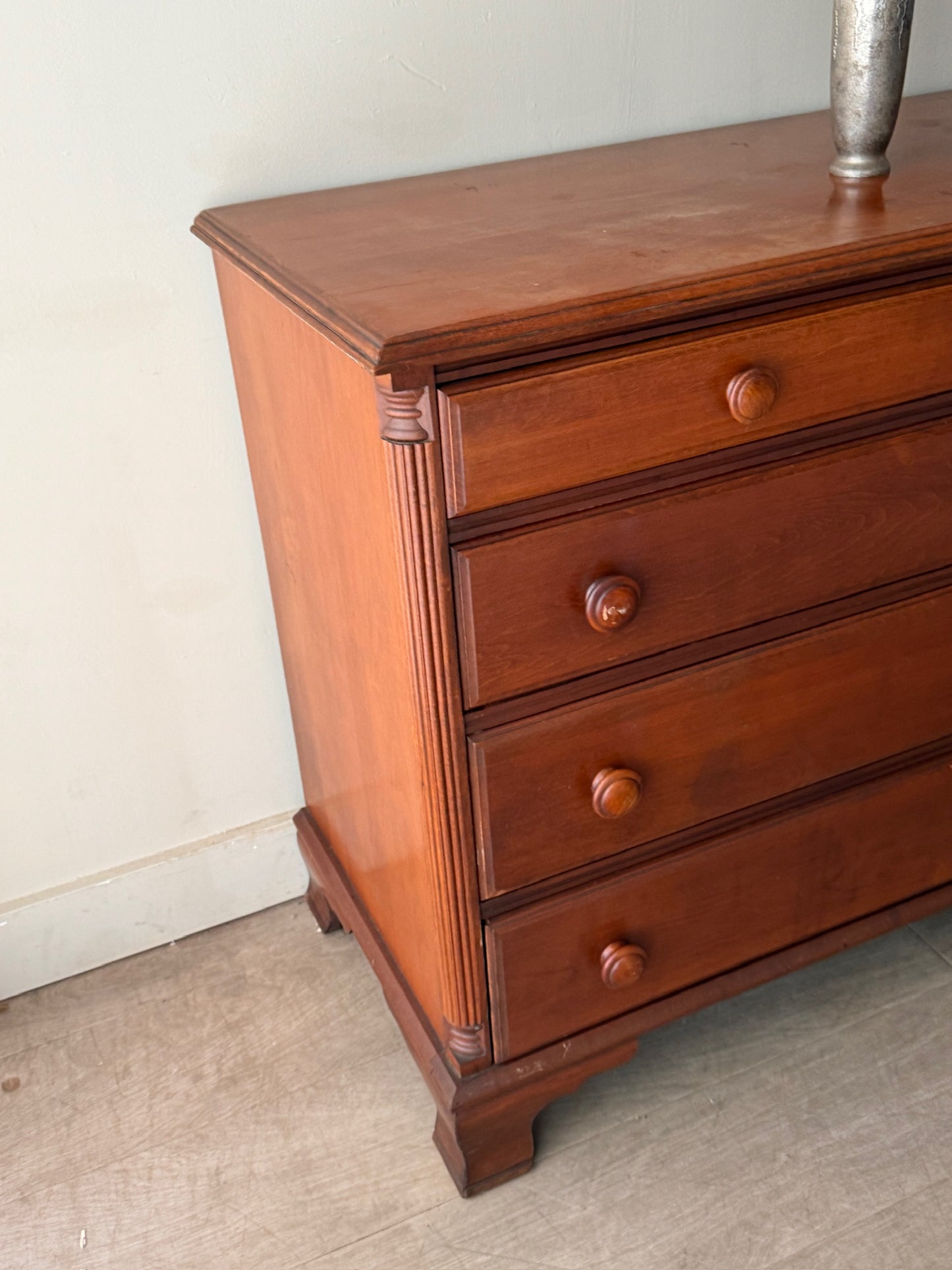 Maple dresser