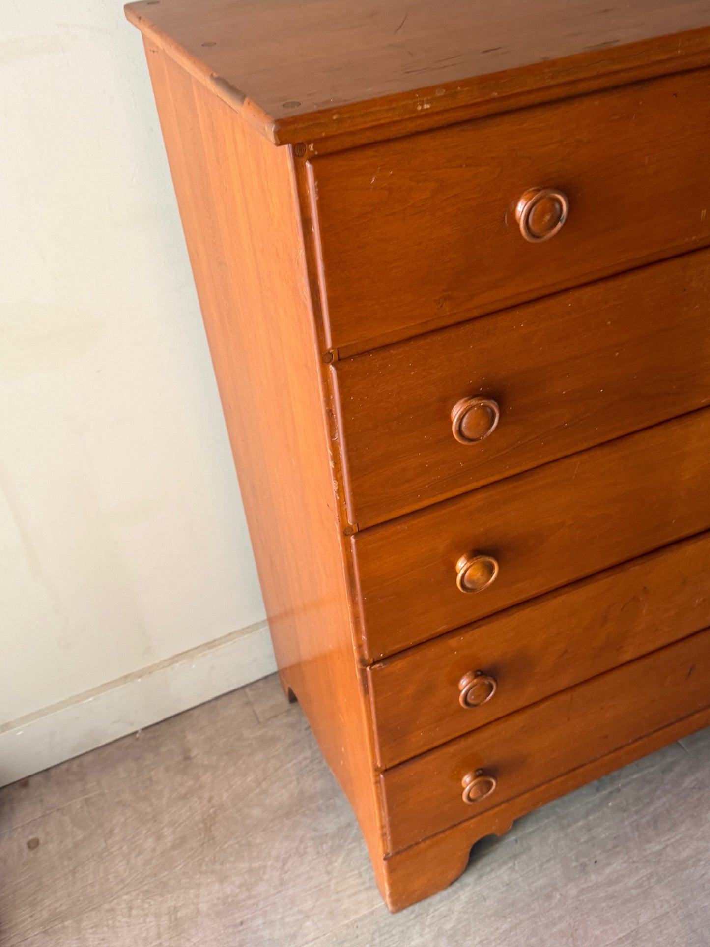 Ethan Allen maple dresser