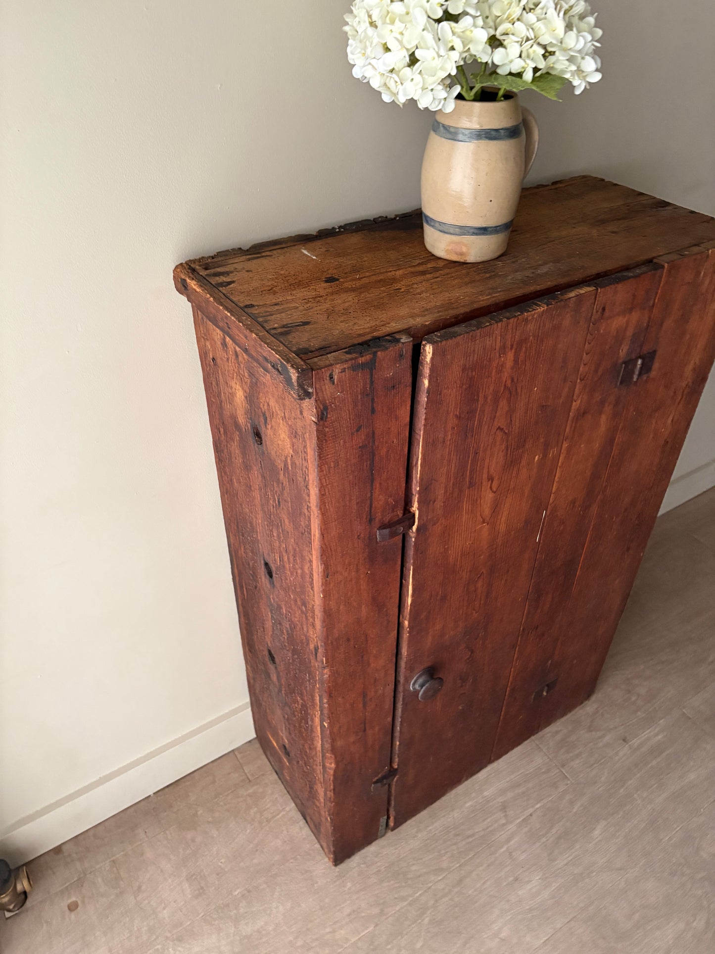 Pine cupboard