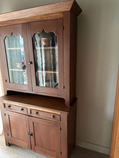 Pennsylvania Federal Display Hutch