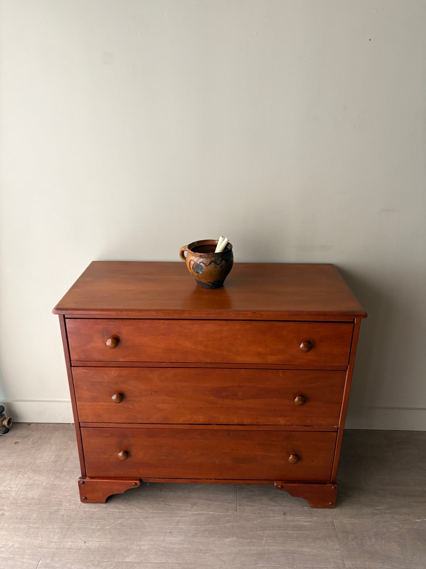 Maple 3 drawer dresser