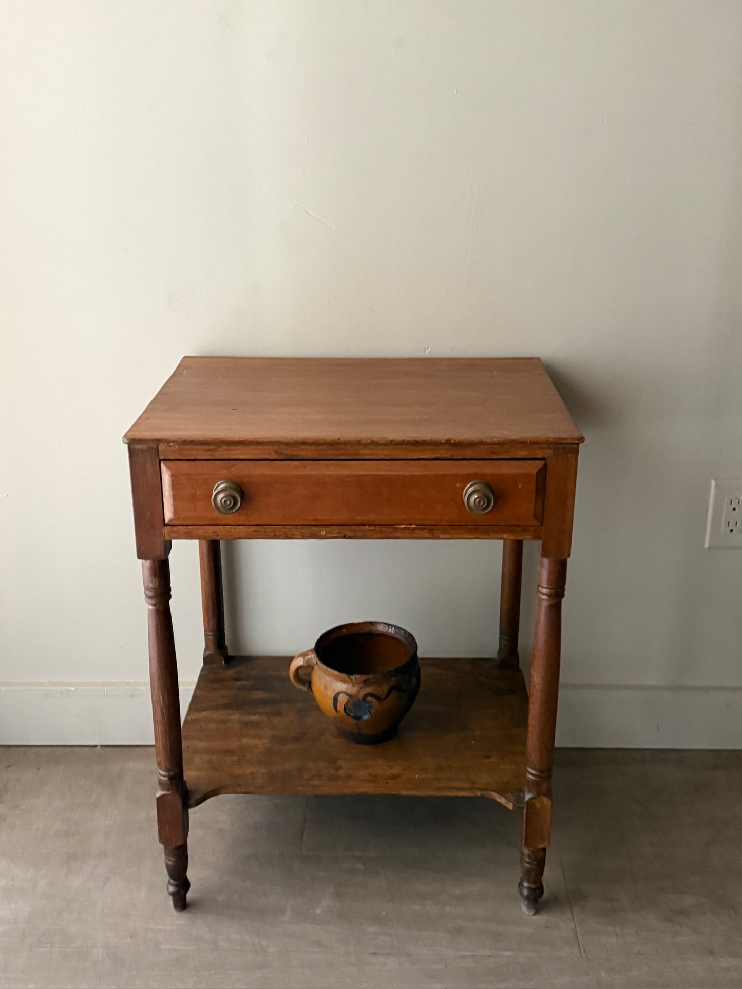 Sheraton pine side table