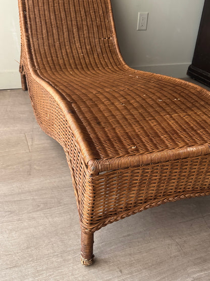 Wicker chaise lounge