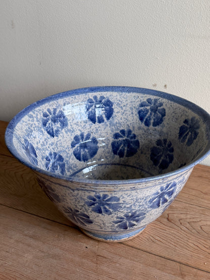 Little Mountain stoneware bowl
