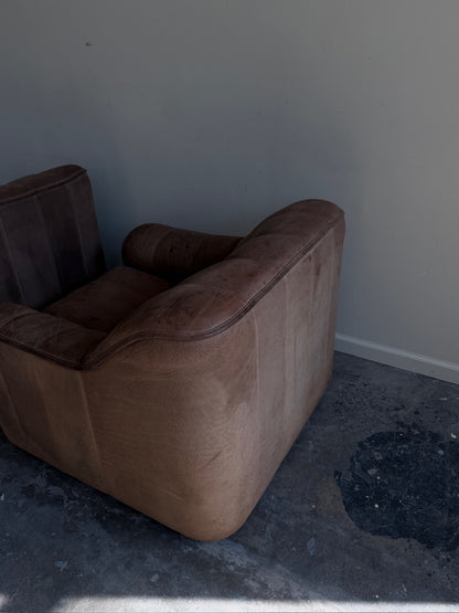 De Sede DS 44 lounge chairs. Sold individually.
