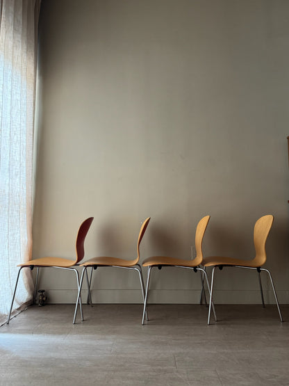 Knoll Studio Sprite Chairs by Ross Lovegrove. Sold in pairs.