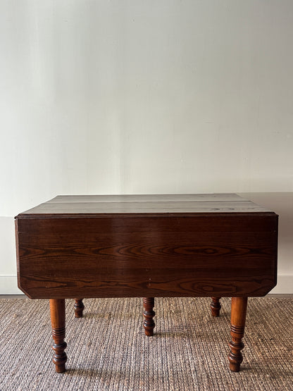 Oak drop leaf table