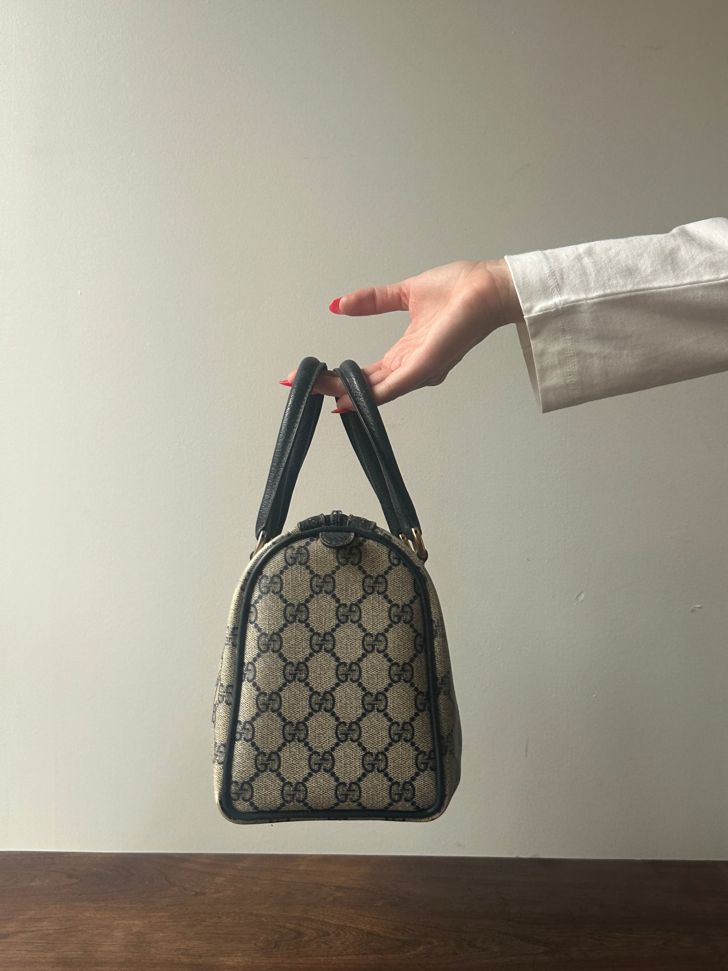 Gucci GG Monogram Supreme Boston bag