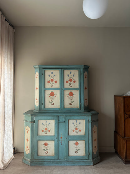 Two piece folk painted Swedish hutch