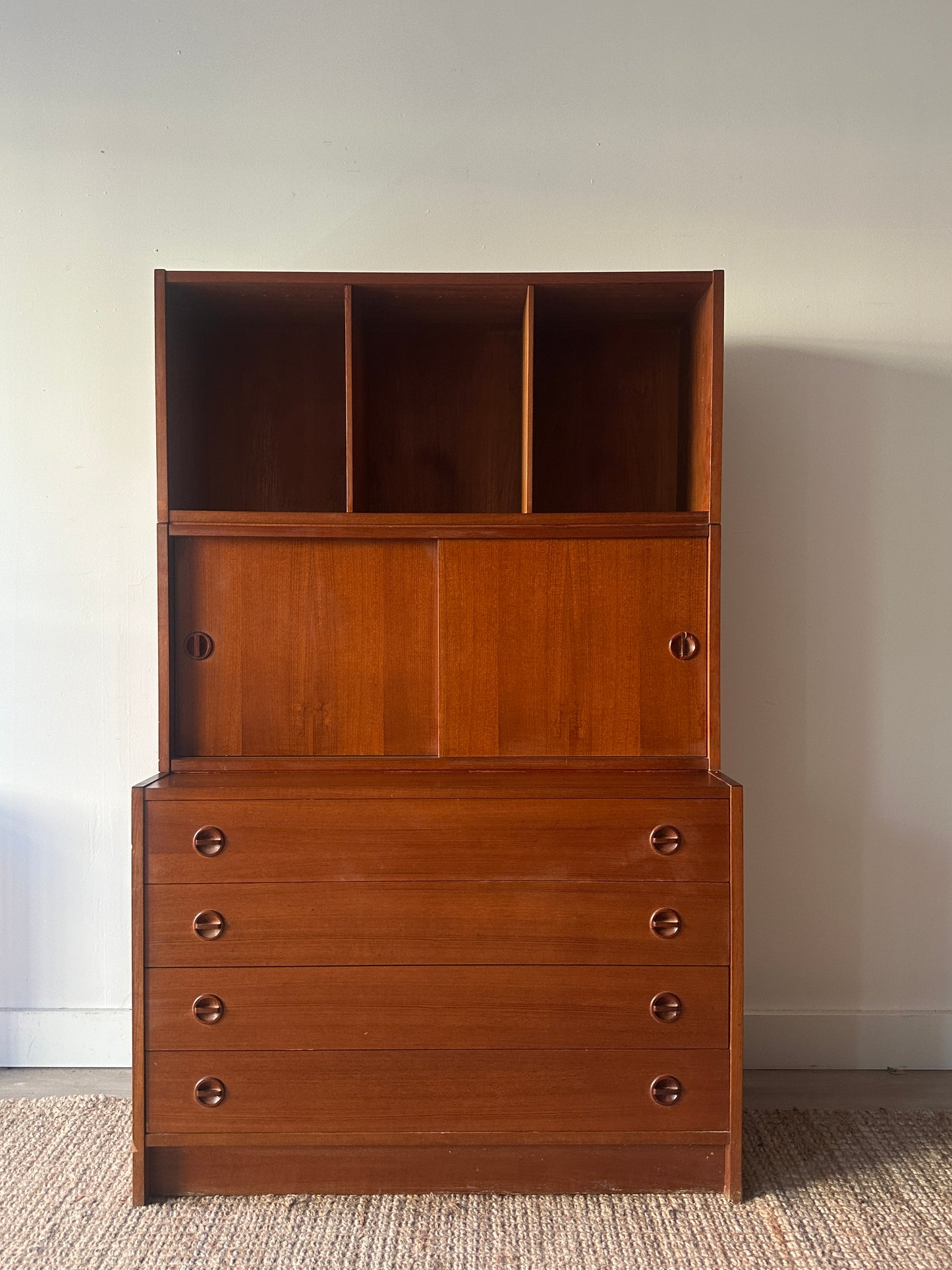 Three piece teak unit