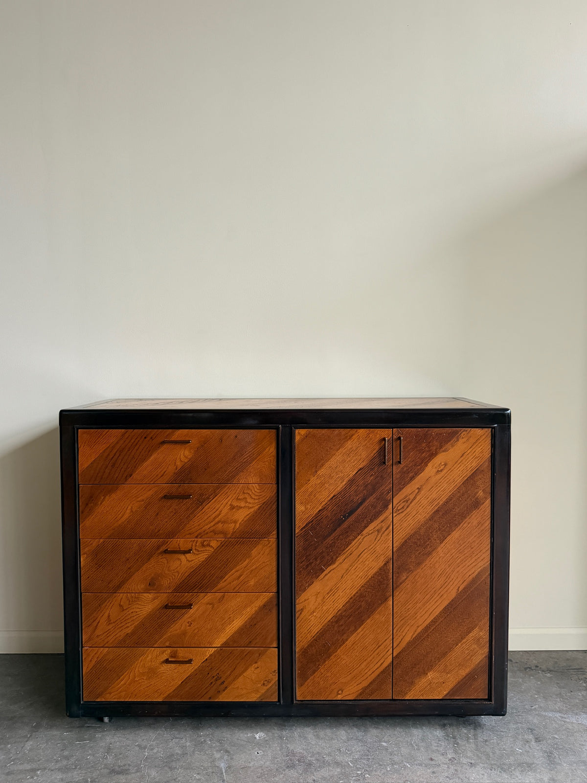 Hollywood Regency mixed wood bar