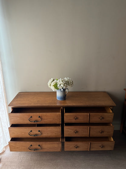 Thomasville Horizon oak 6 drawer dresser