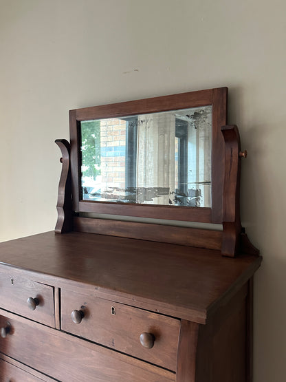 Pine dresser w mirror