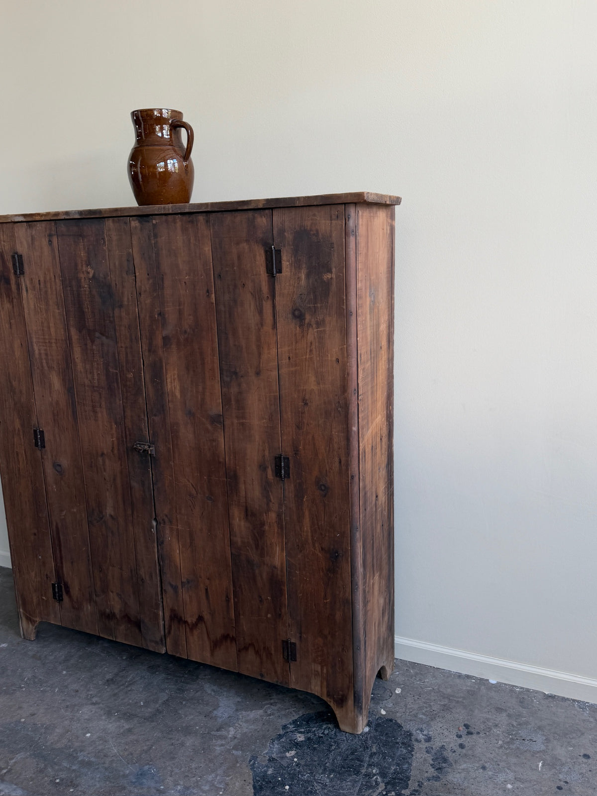 Pine cupboard