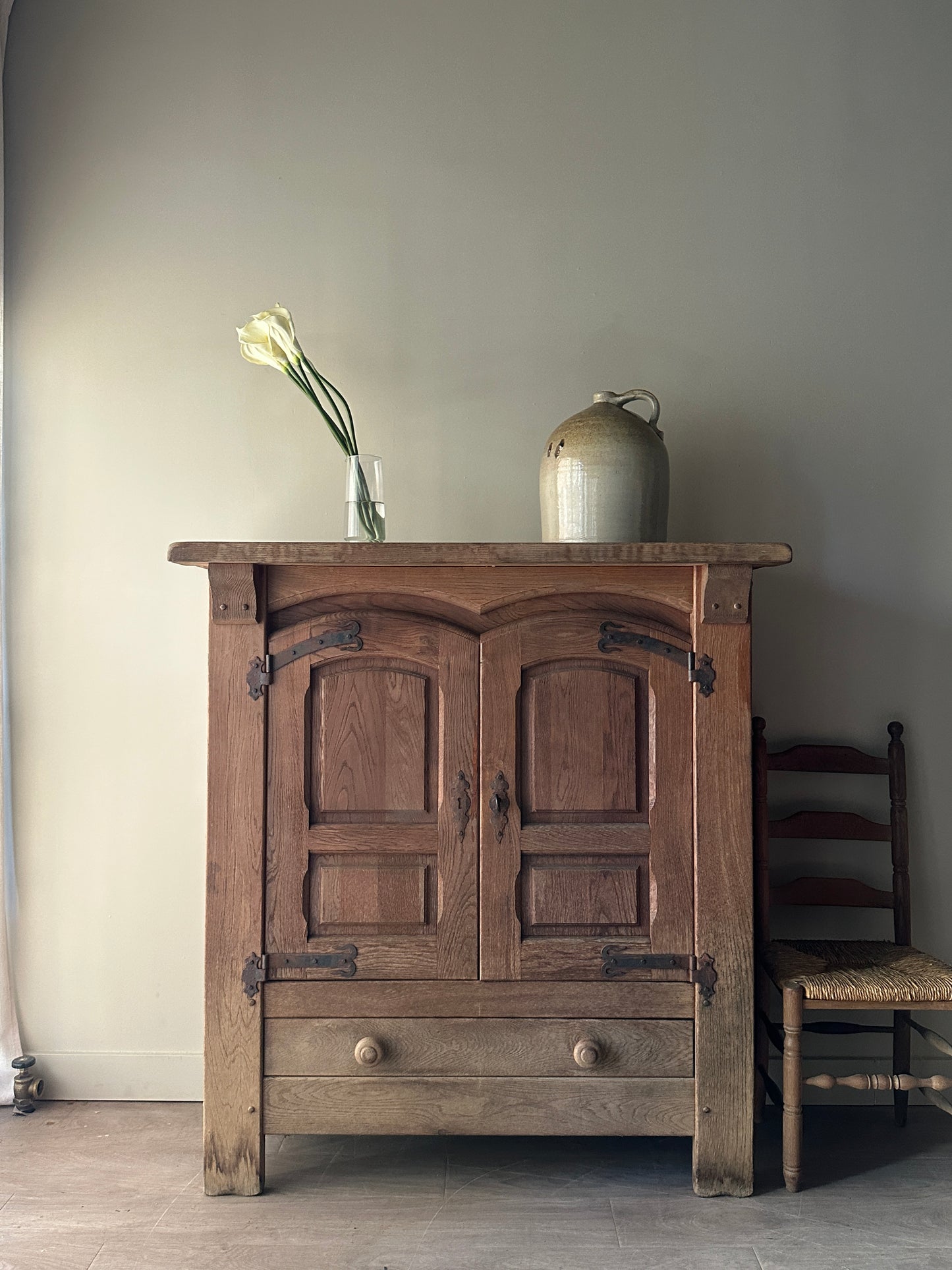 Mission oak cabinet