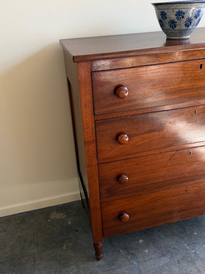 Mid-Atlantic Sheraton walnut dresser