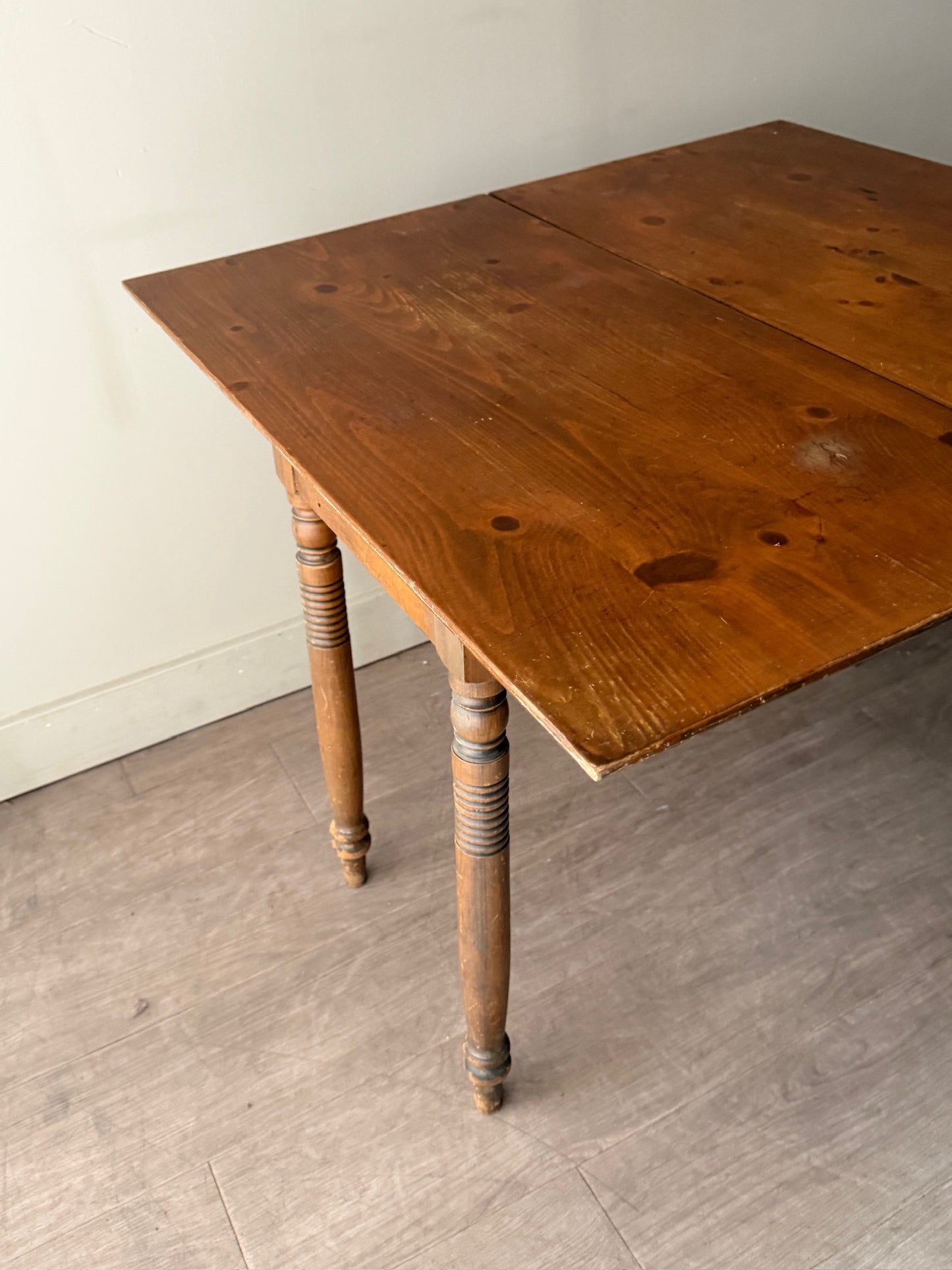Pine dining table