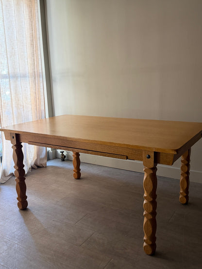 Danish oak dining table with extensions