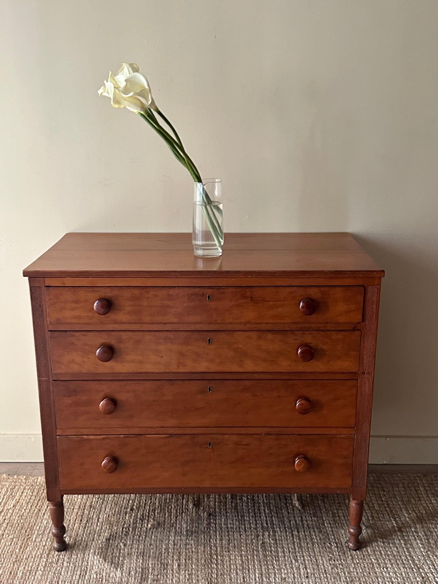 Maple dresser
