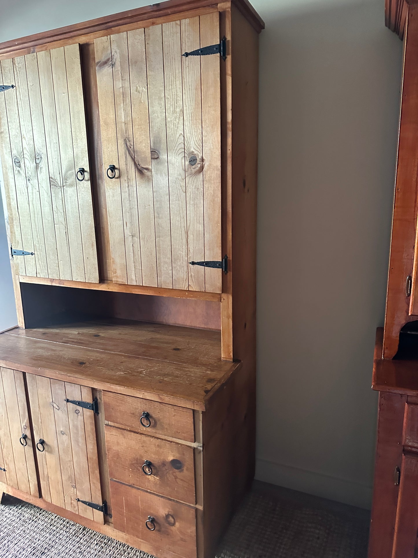 Pine hutch with wrought iron hardware