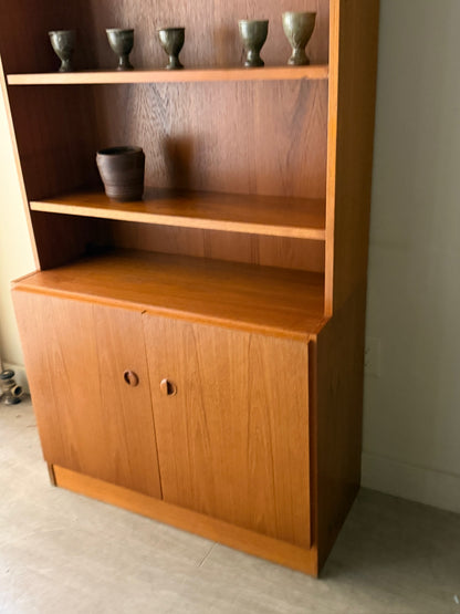 Scandinavian teak two piece hutch