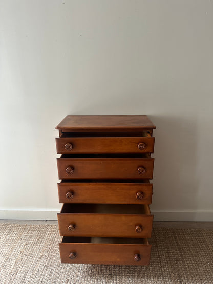 Maple dresser